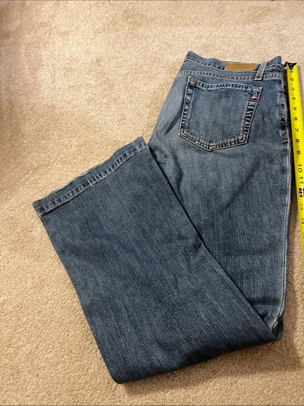 Women's Ankle-Length Blue Denim Jeans